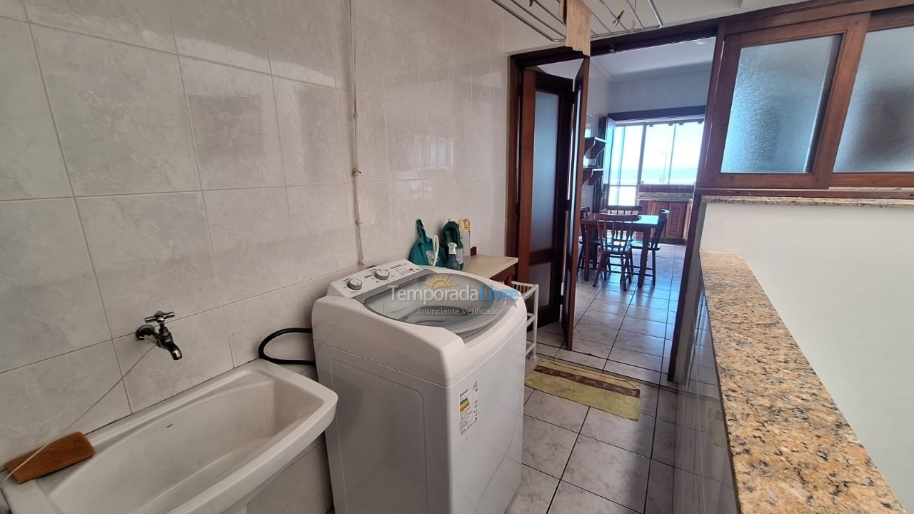 Apartamento para aluguel de temporada em Capão da Canoa (Centro)