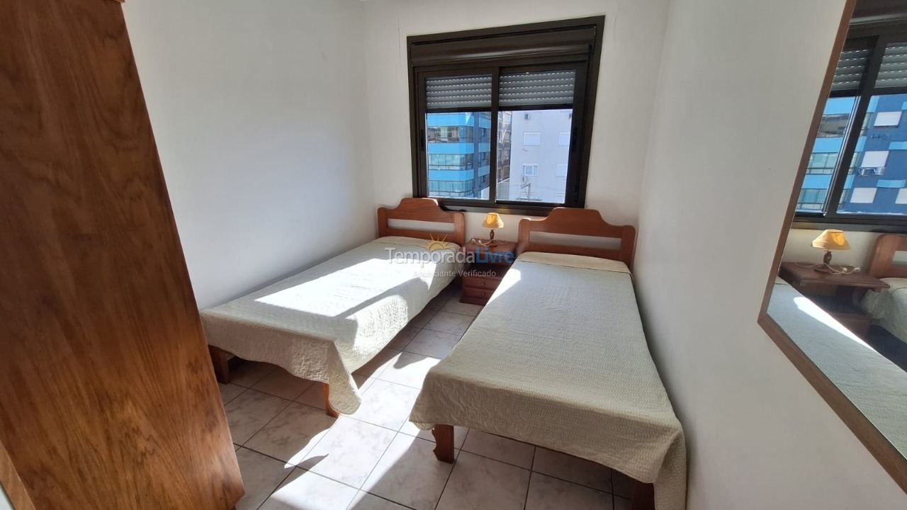 Apartamento para aluguel de temporada em Capão da Canoa (Centro)