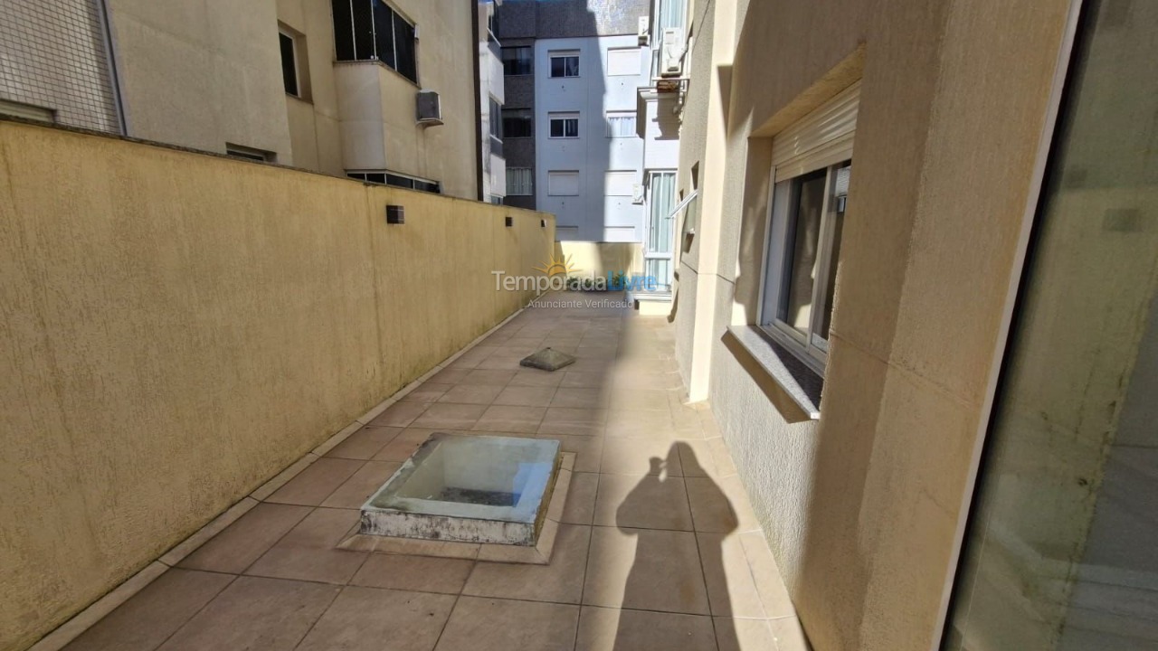 Apartamento para aluguel de temporada em Capão da Canoa (Zona Nova)