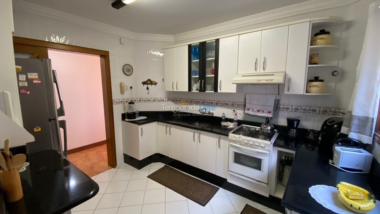 Apartamento para aluguel de temporada em Capão da Canoa (Zona Nova)