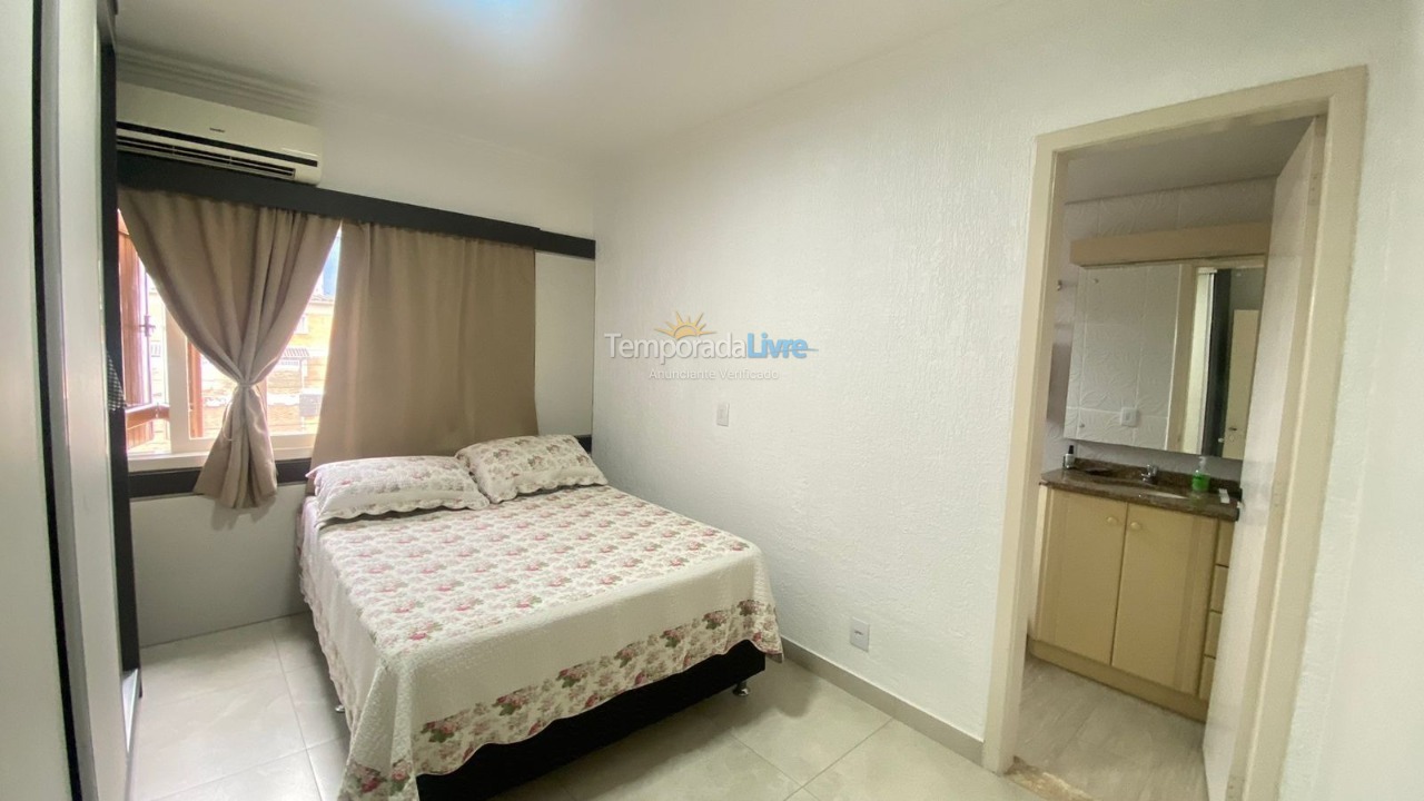 Apartamento para aluguel de temporada em Capão da Canoa (Centro)