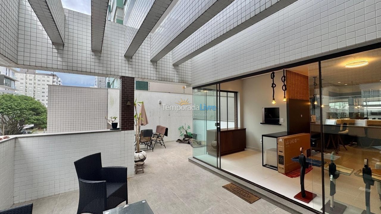 Apartamento para aluguel de temporada em Capão da Canoa (Navegantes)