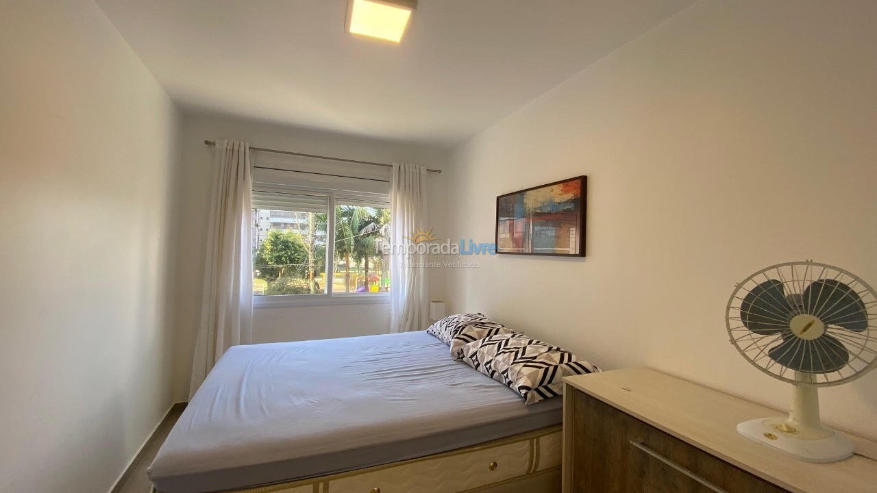 Apartamento para aluguel de temporada em Capão da Canoa (Centro)