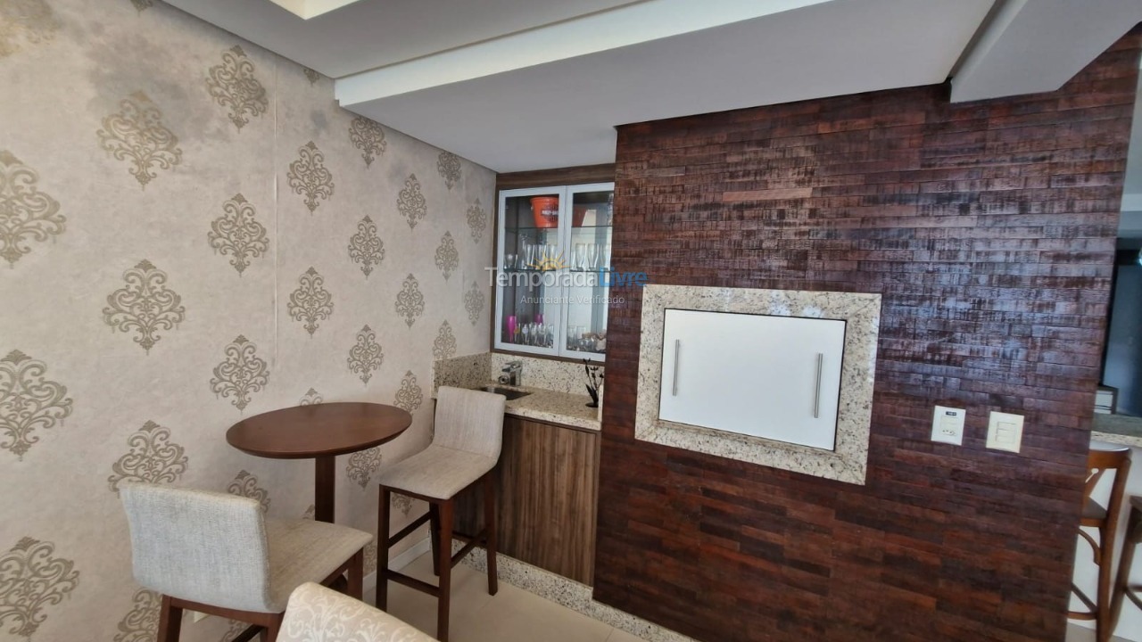 Apartamento para aluguel de temporada em Capão da Canoa (Navegantes)