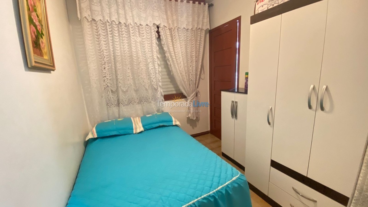 Apartamento para aluguel de temporada em Capão da Canoa (Centro)