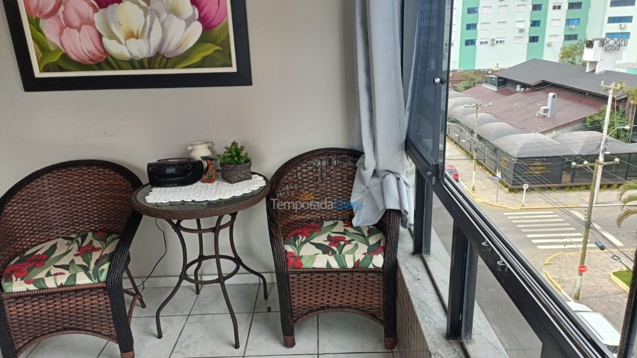 Apartamento para aluguel de temporada em Capão da Canoa (Centro)