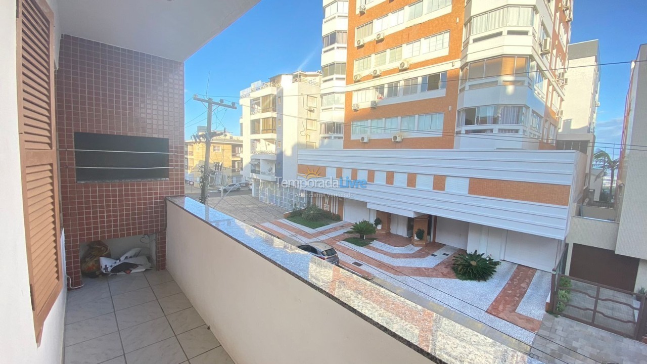 Apartamento para aluguel de temporada em Capão da Canoa (Centro)