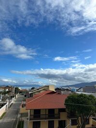 NEW APARTMENT, 2 BEDROOMS, SUITES, ELEVATOR, 60 METERS FROM THE SEA, MAXIMUM 5 PEOPLE.