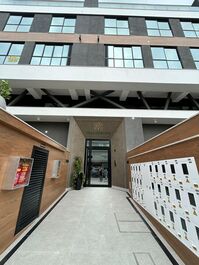 NEW APARTMENT, 2 BEDROOMS, SUITES, ELEVATOR, 60 METERS FROM THE SEA, MAXIMUM 5 PEOPLE.