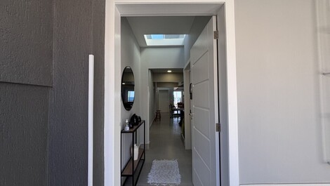 Beautiful semi-detached house facing the sea, balcony with barbecue, Bombas -...