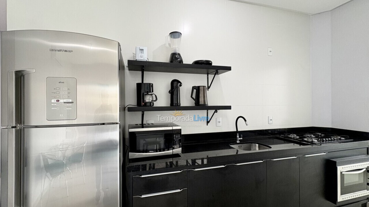 Apartment for vacation rental in Bombinhas (Praia de Bombas)