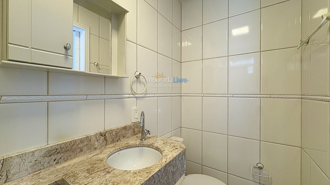 Apartment for vacation rental in Bombinhas (Praia de Bombas)