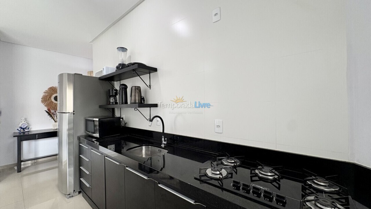 Apartment for vacation rental in Bombinhas (Praia de Bombas)