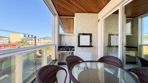 Sacada com churrasquiera