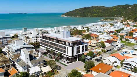 NEW APARTMENT, 2 BEDROOMS, SUITES, ELEVATOR, 60 METERS FROM THE SEA, MAXIMUM 5 PEOPLE.