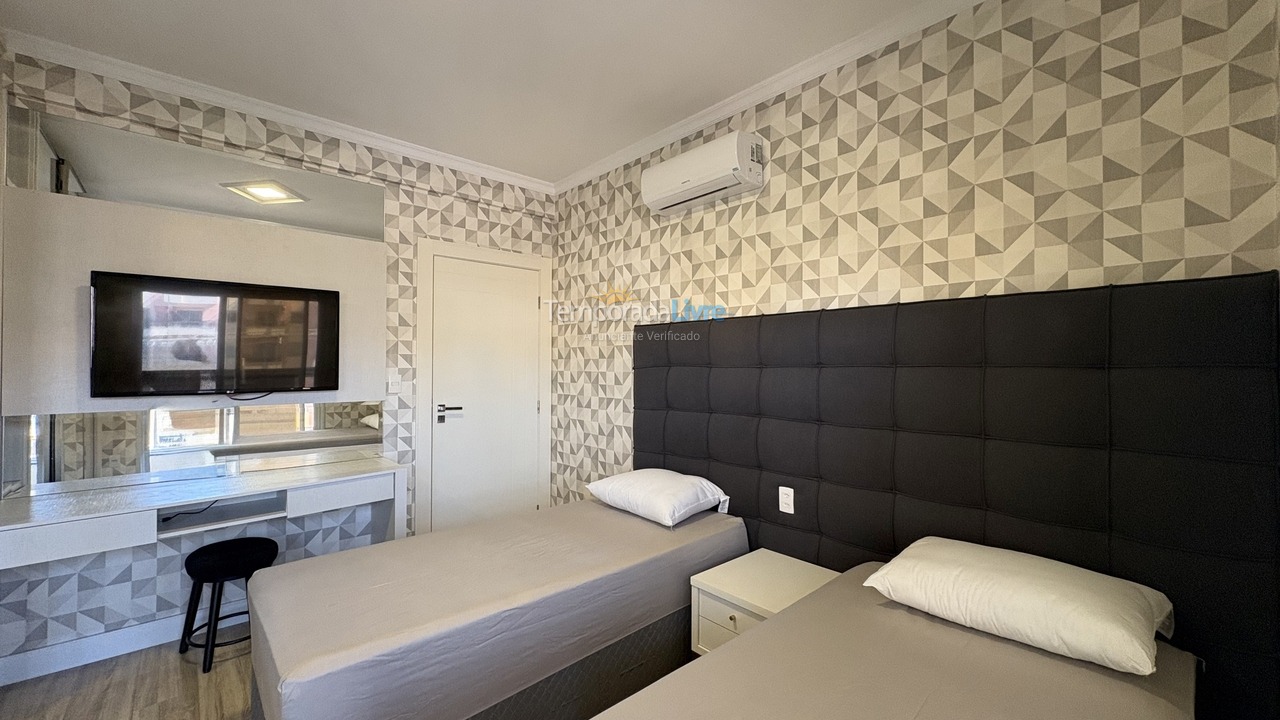 Apartamento para alquiler de vacaciones em Bombinhas (Praia de Bombas)