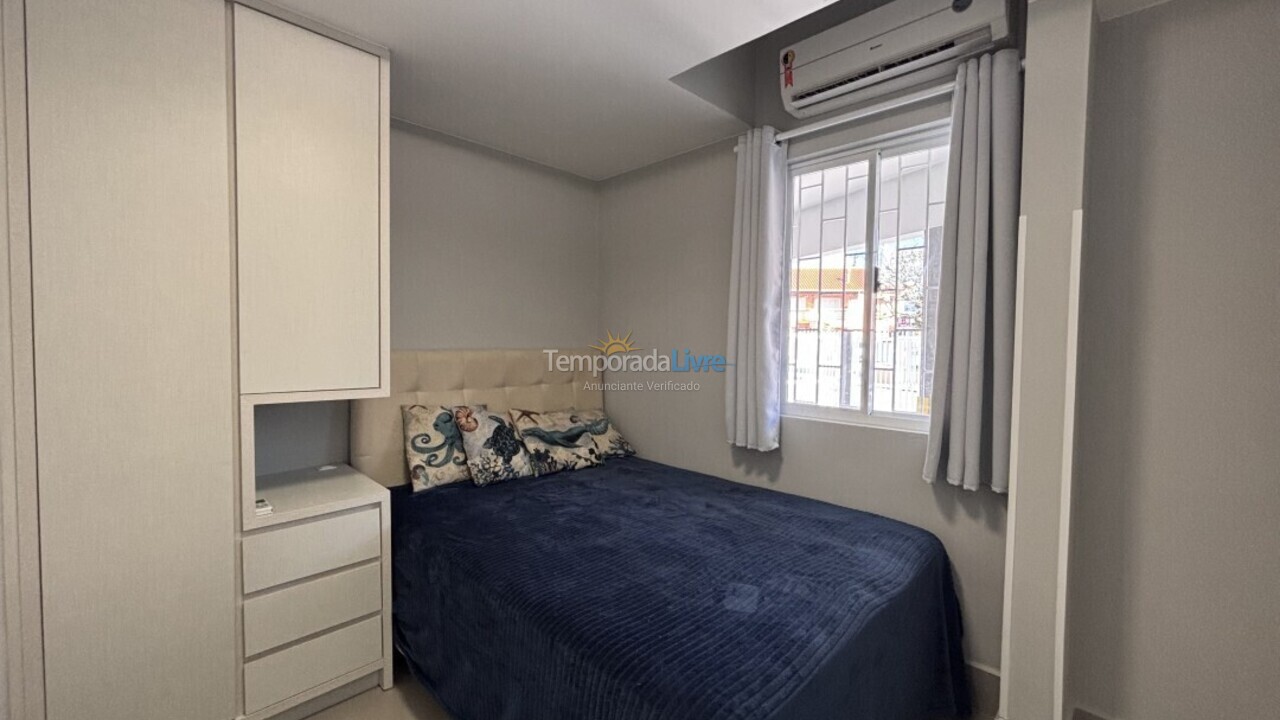 House for vacation rental in Bombinhas (Praia de Bombas)