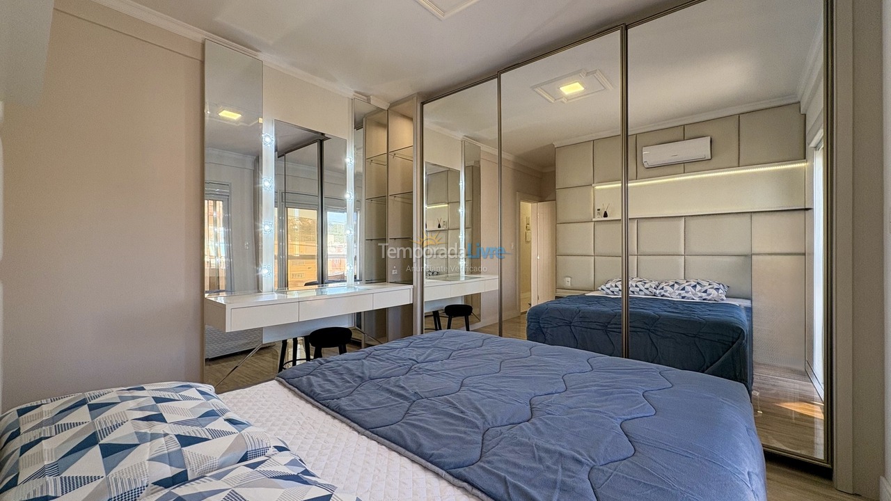 Apartamento para alquiler de vacaciones em Bombinhas (Praia de Bombas)