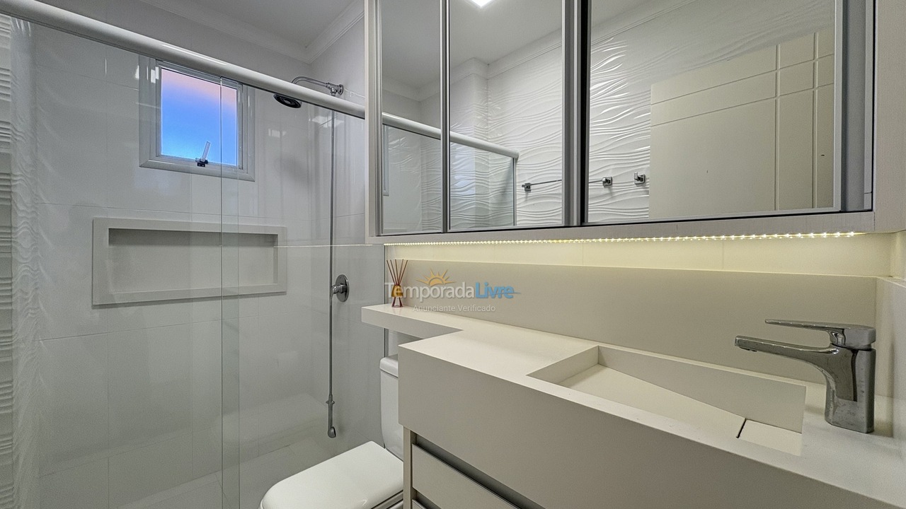 Apartamento para alquiler de vacaciones em Bombinhas (Praia de Bombas)