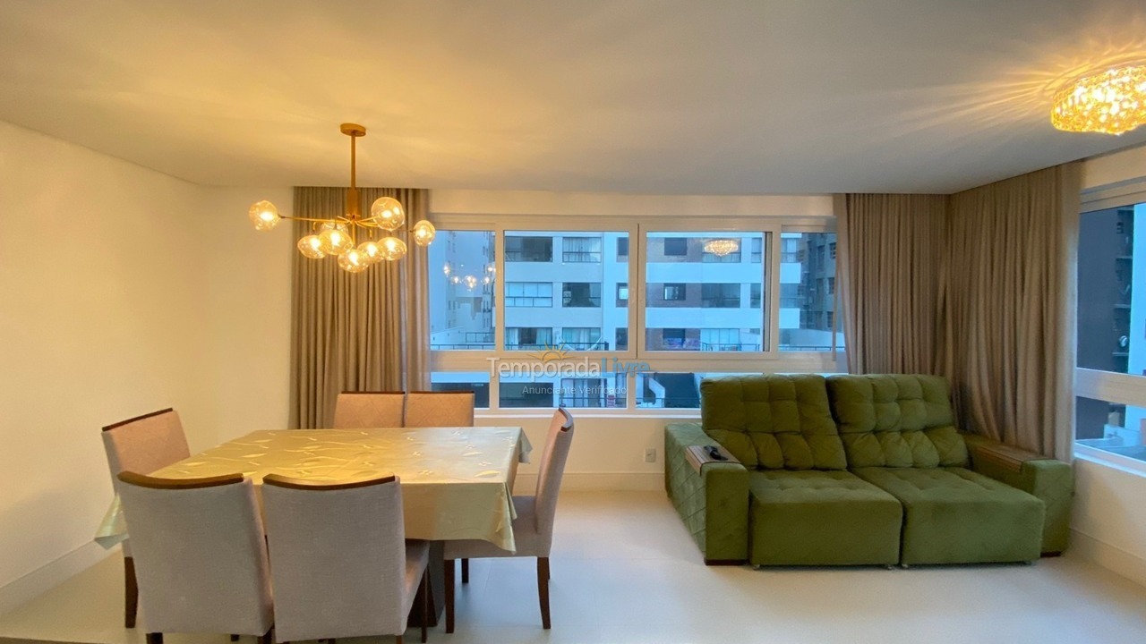 Apartamento para aluguel de temporada em Capão da Canoa (Navegantes)