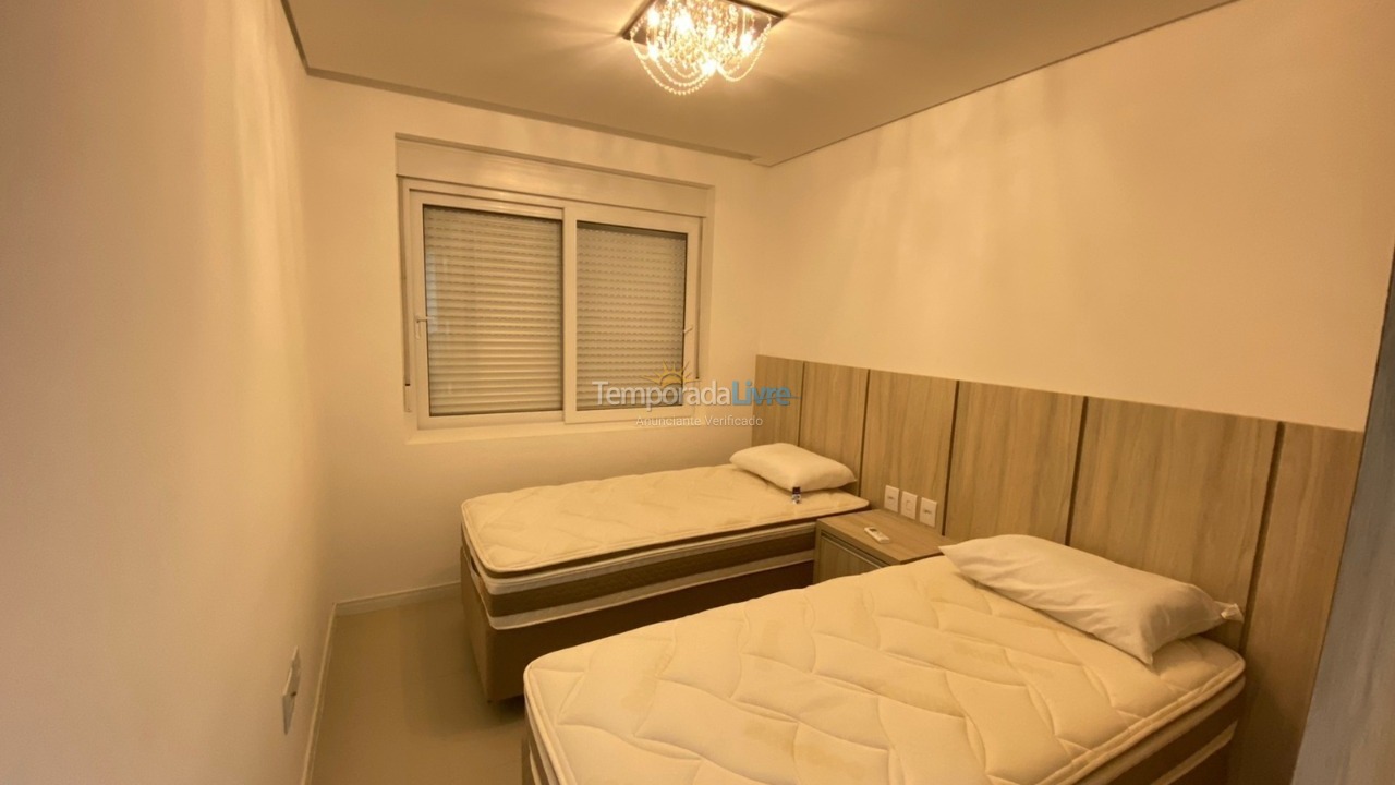 Apartamento para aluguel de temporada em Capão da Canoa (Navegantes)