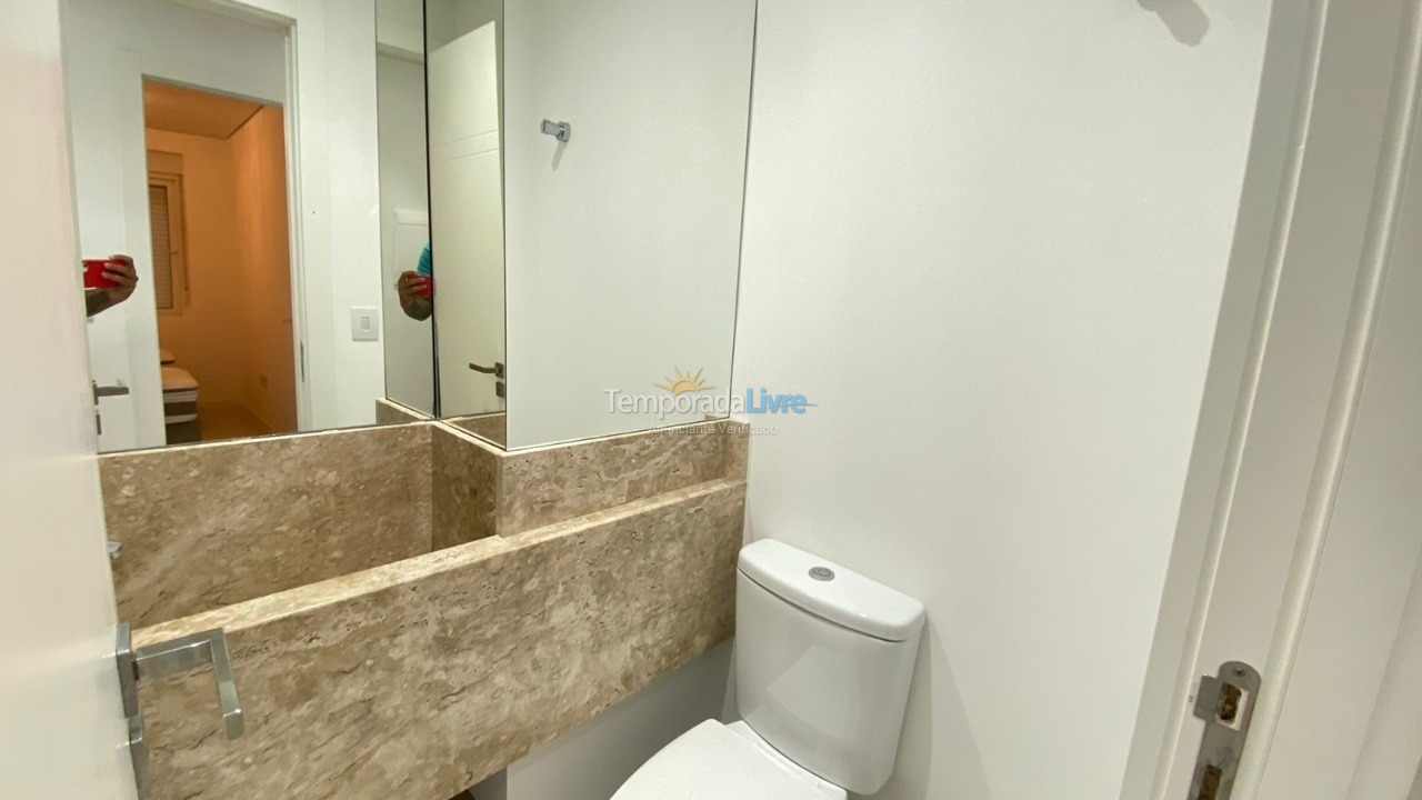 Apartamento para aluguel de temporada em Capão da Canoa (Navegantes)