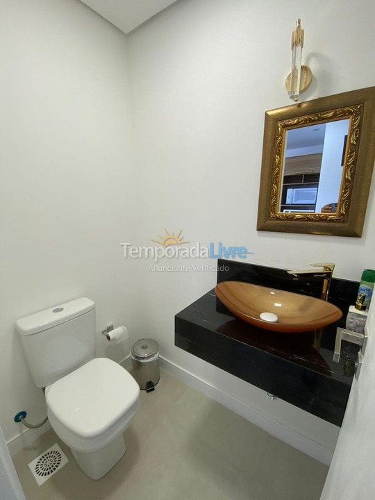 Apartamento para aluguel de temporada em Capão da Canoa (Zona Nova)