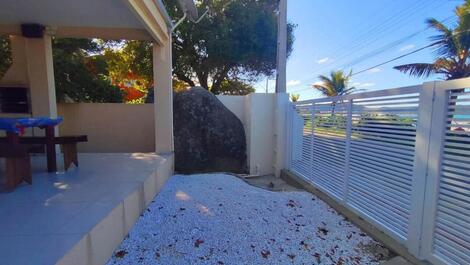 3-BEDROOM SEASIDE HOUSE WITH WIFI FOR 8 PEOPLE IN CANTO GRANDE