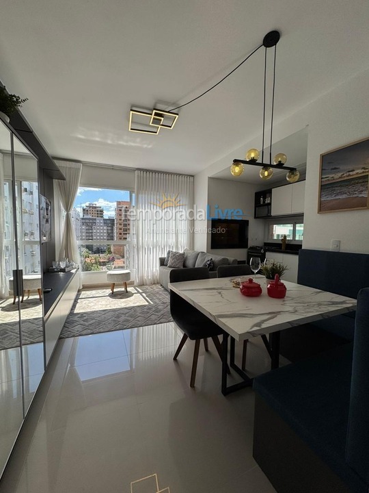 Apartamento para aluguel de temporada em Capão da Canoa (Zona Nova)