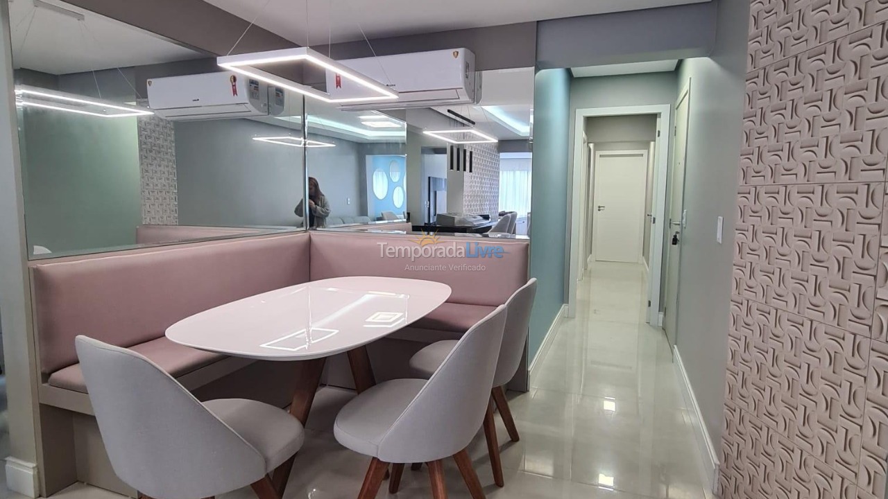 Apartamento para aluguel de temporada em Capão da Canoa (Navegantes)