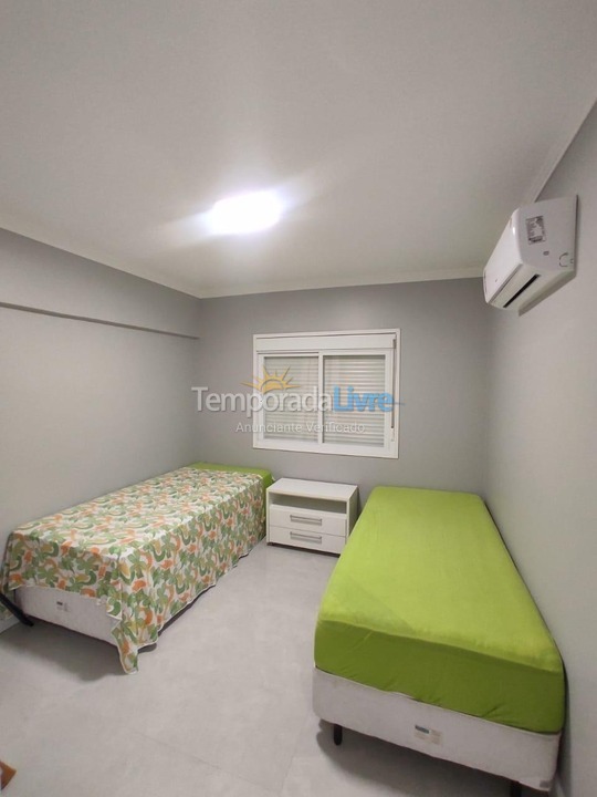 Apartamento para aluguel de temporada em Capão da Canoa (Navegantes)