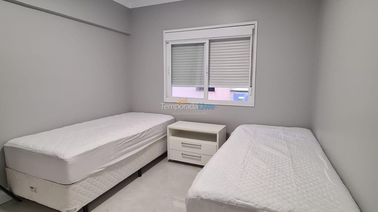 Apartamento para aluguel de temporada em Capão da Canoa (Navegantes)