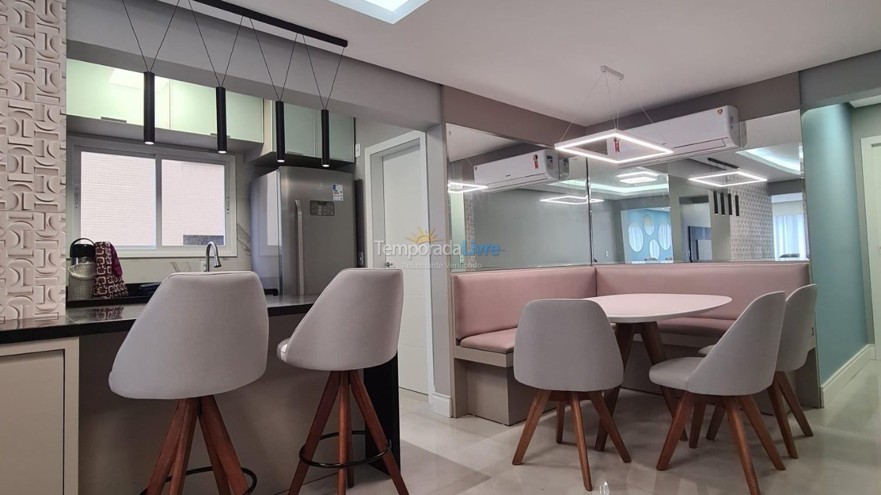 Apartamento para aluguel de temporada em Capão da Canoa (Navegantes)