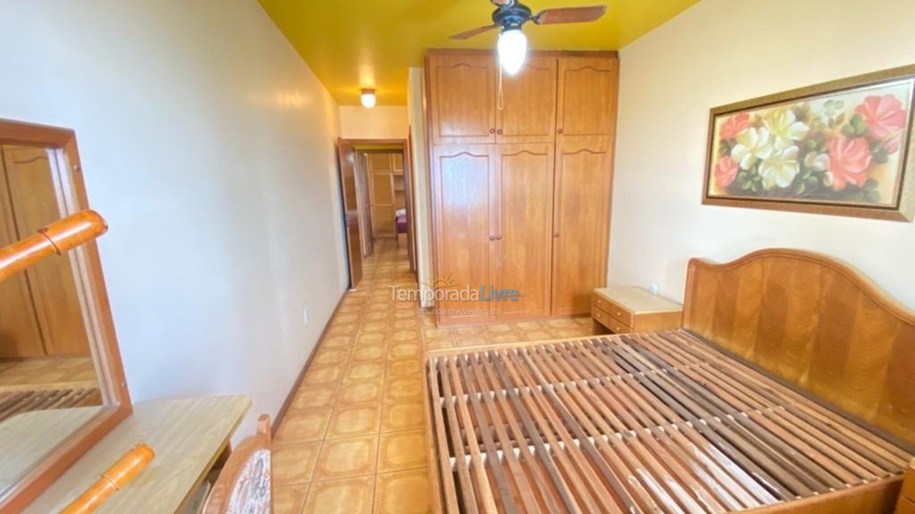 Apartamento para aluguel de temporada em Capão da Canoa (Centro)