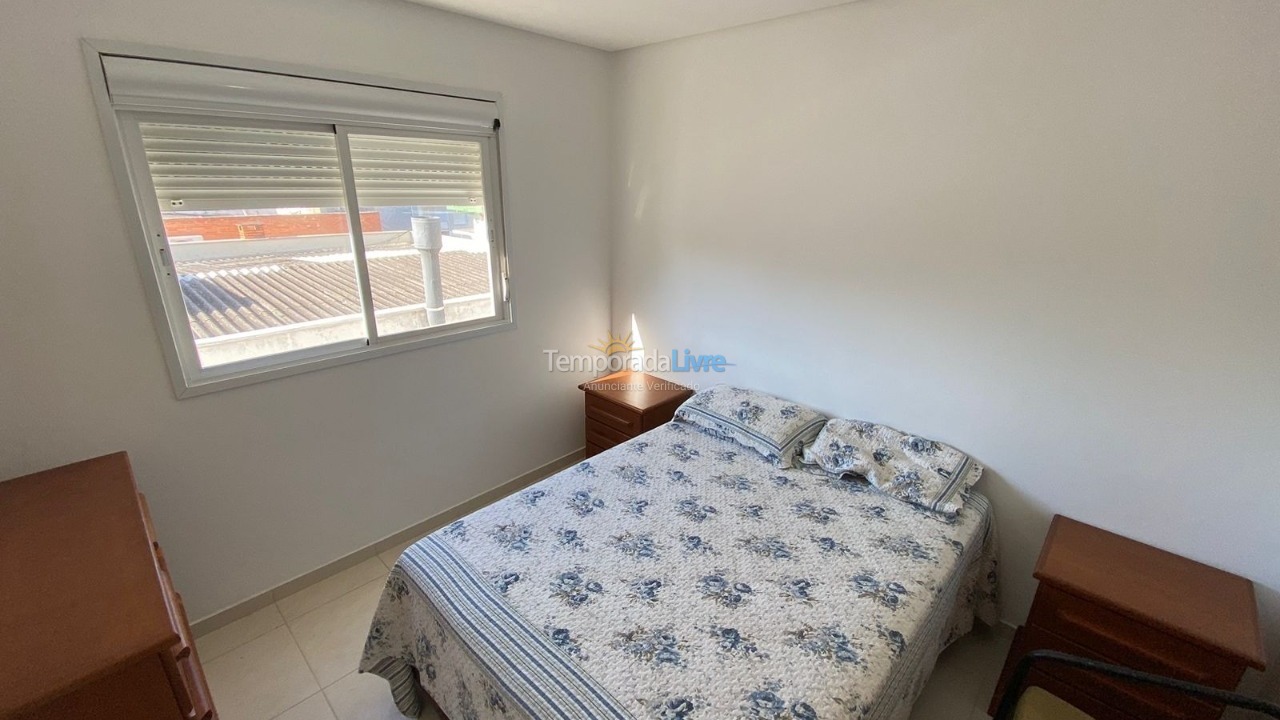 Apartamento para aluguel de temporada em Capão da Canoa (Centro)
