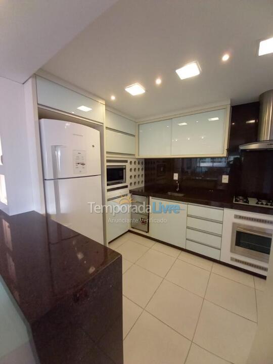 Apartamento para aluguel de temporada em Capão da Canoa (Navegantes)