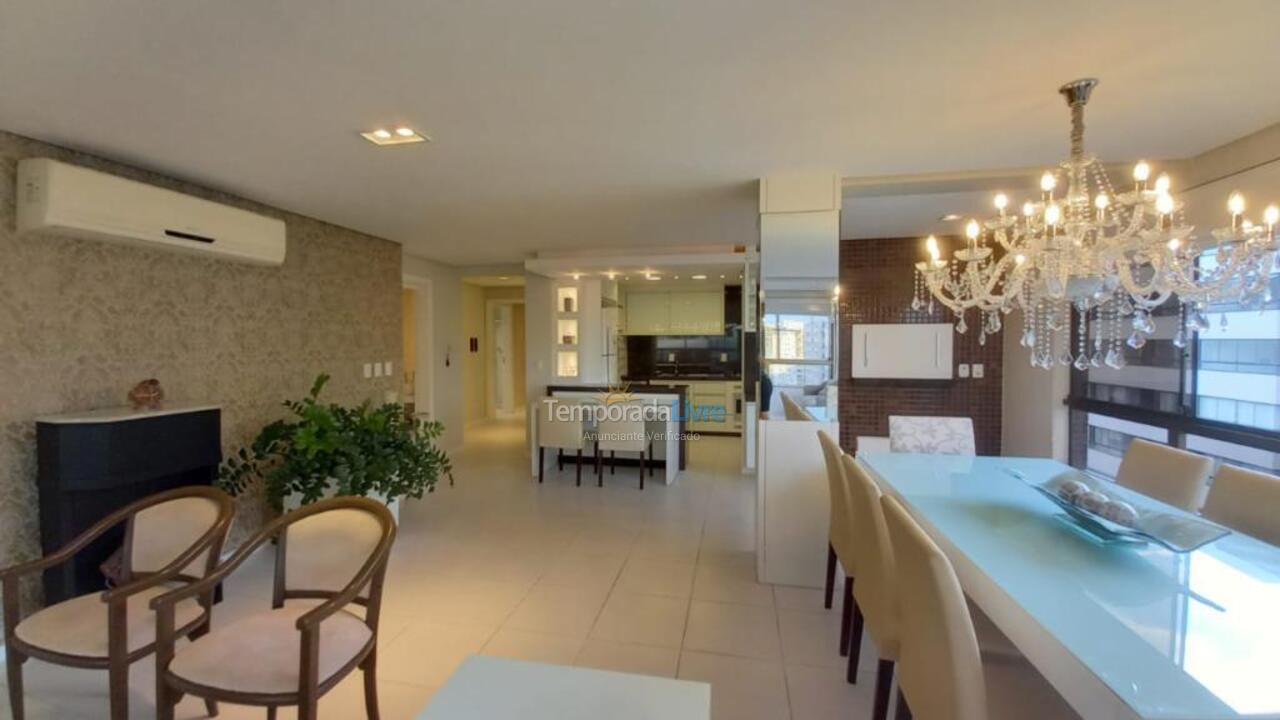 Apartamento para aluguel de temporada em Capão da Canoa (Navegantes)