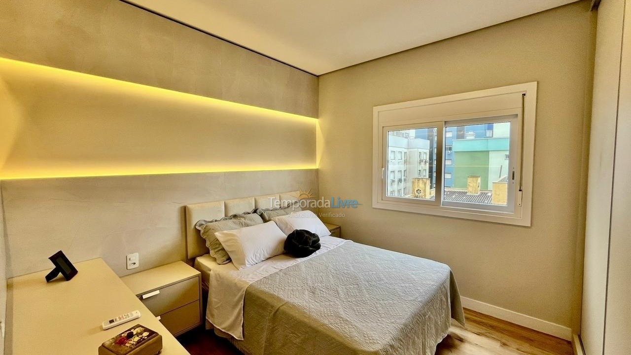 Apartamento para aluguel de temporada em Capão da Canoa (Zona Nova)