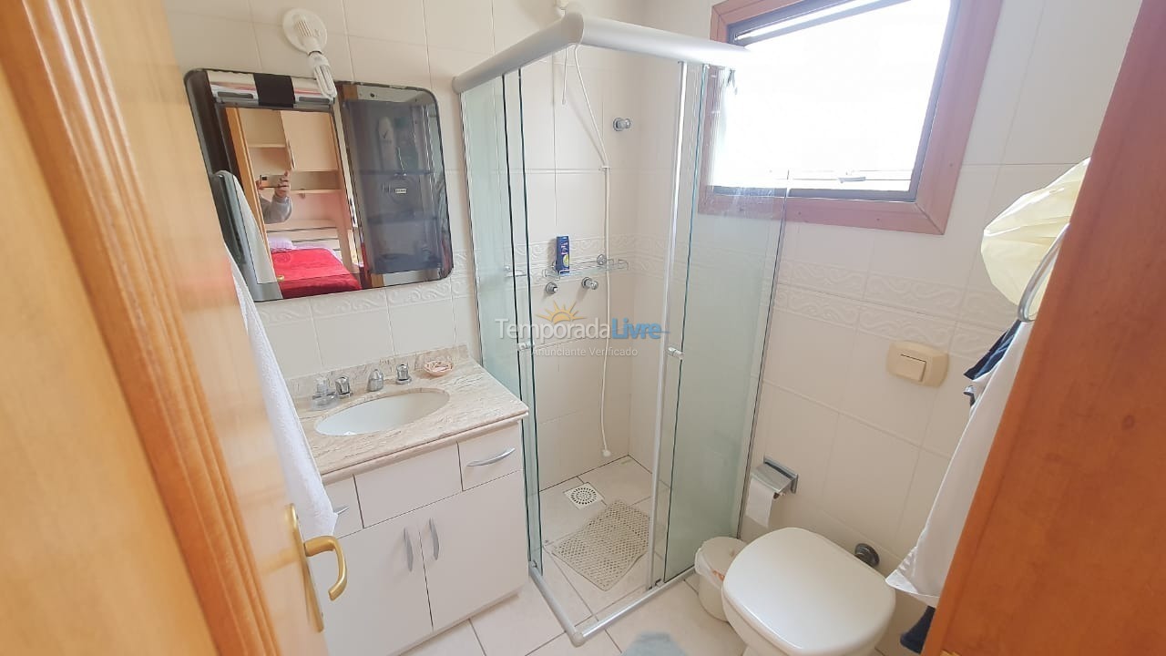 Apartamento para aluguel de temporada em Capão da Canoa (Centro)