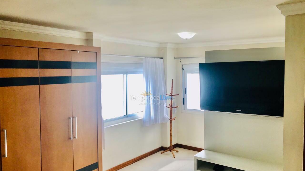 Apartamento para aluguel de temporada em Capão da Canoa (Navegantes)