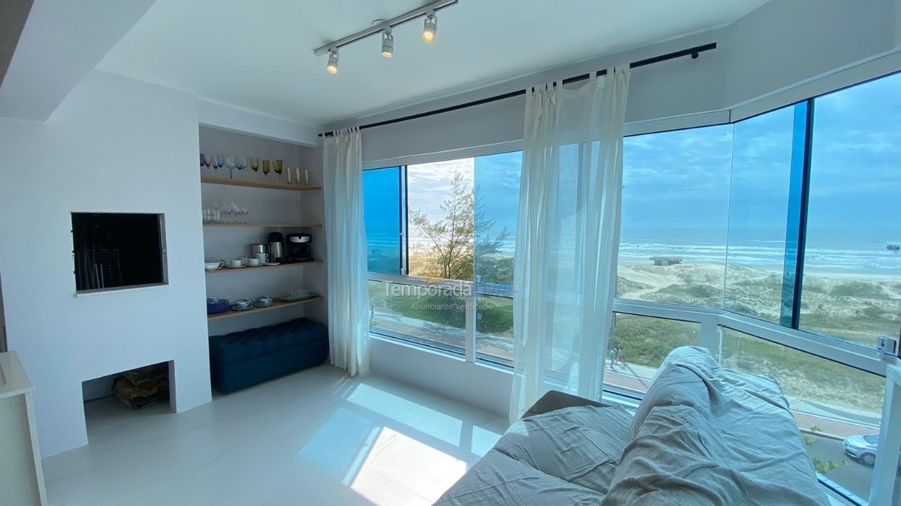 Apartamento para aluguel de temporada em Capão da Canoa (Navegantes)