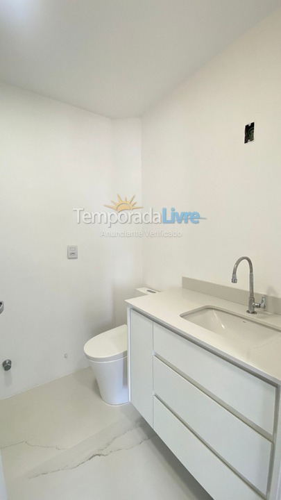 Apartamento para aluguel de temporada em Capão da Canoa (Navegantes)