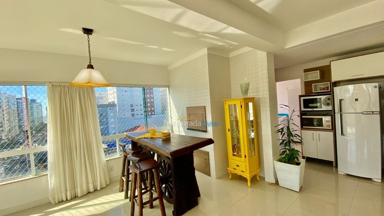 Apartamento para aluguel de temporada em Capão da Canoa (Navegantes)
