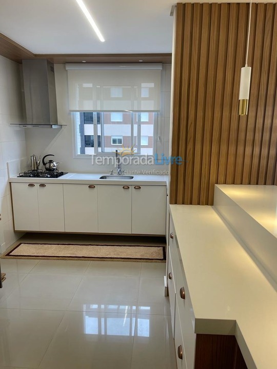 Apartamento para aluguel de temporada em Capão da Canoa (Zona Nova)