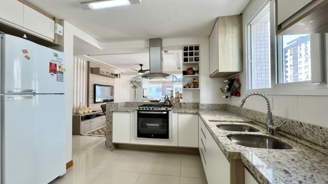 Apartamento para aluguel de temporada em Capão da Canoa (Navegantes)