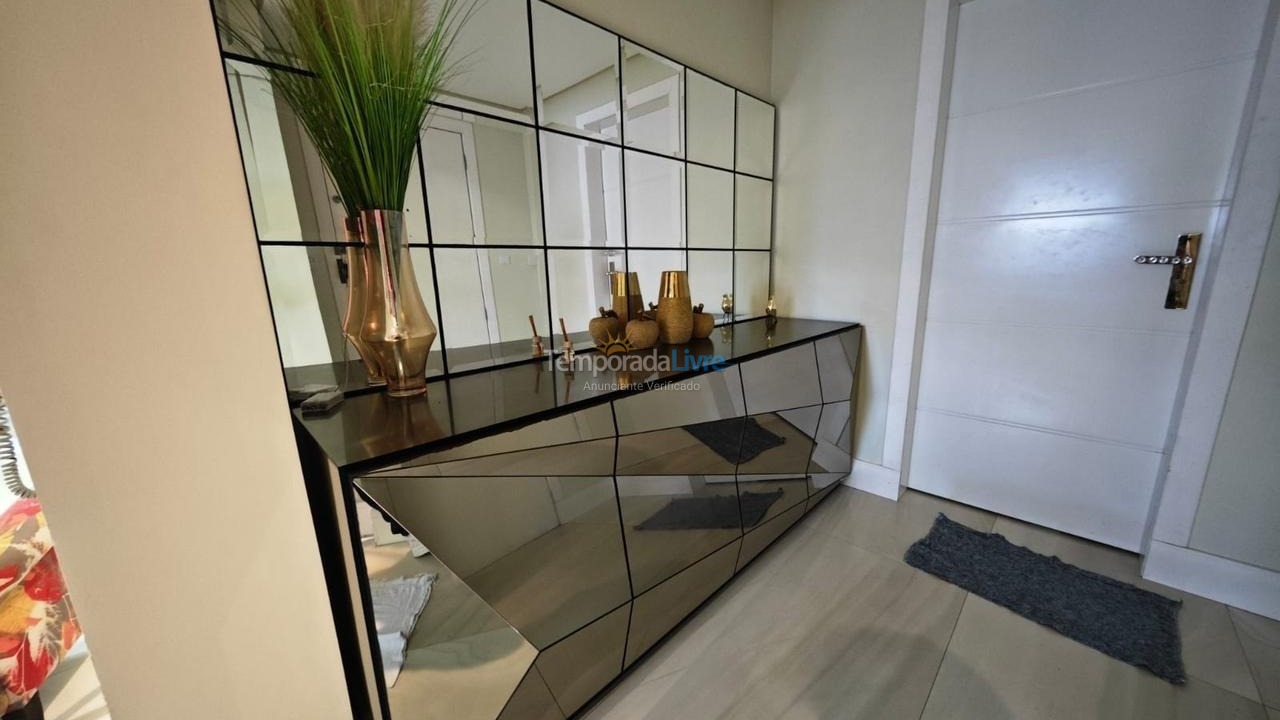 Apartamento para aluguel de temporada em Capão da Canoa (Navegantes)