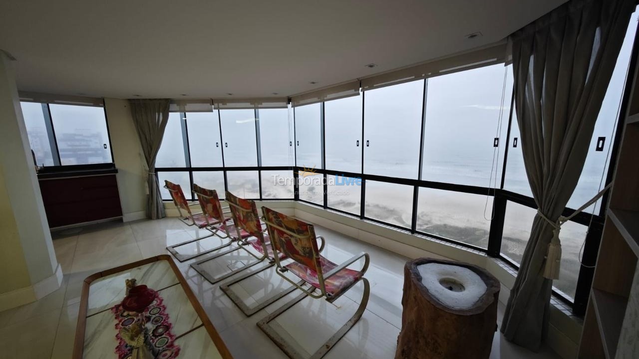 Apartamento para aluguel de temporada em Capão da Canoa (Navegantes)