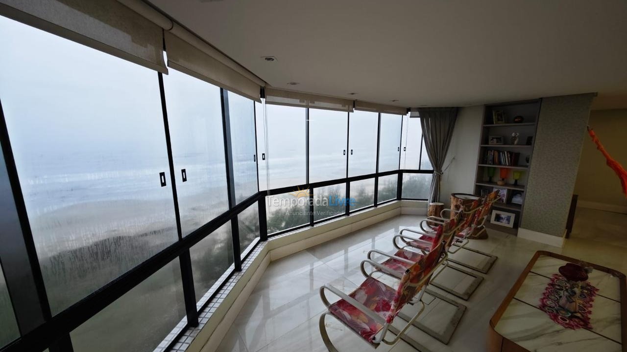 Apartamento para aluguel de temporada em Capão da Canoa (Navegantes)