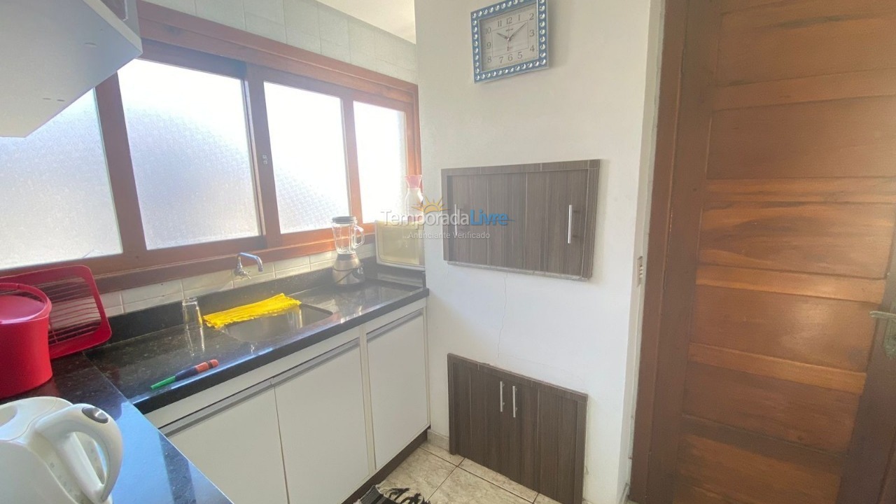 Apartamento para aluguel de temporada em Capão da Canoa (Centro)