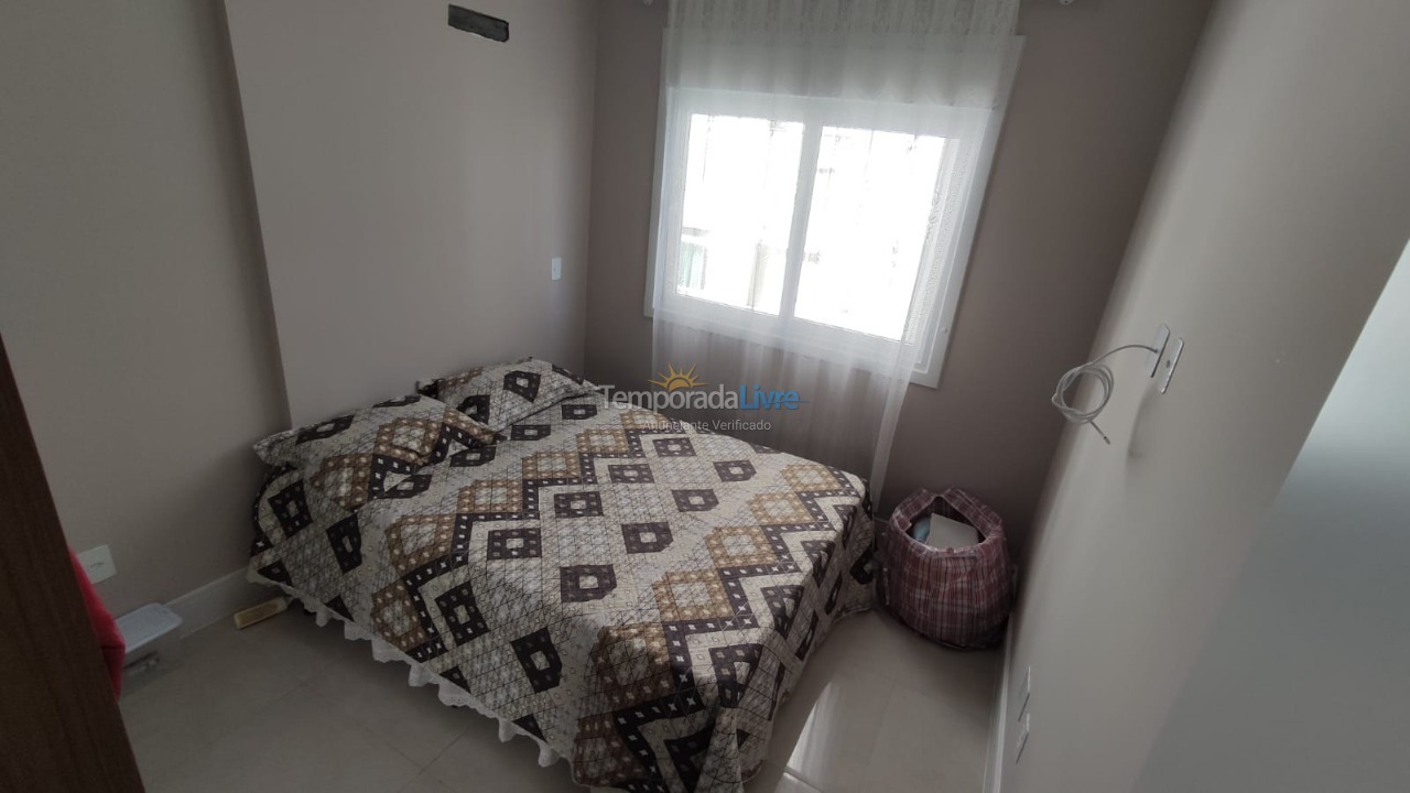 Apartamento para aluguel de temporada em Capão da Canoa (Centro)